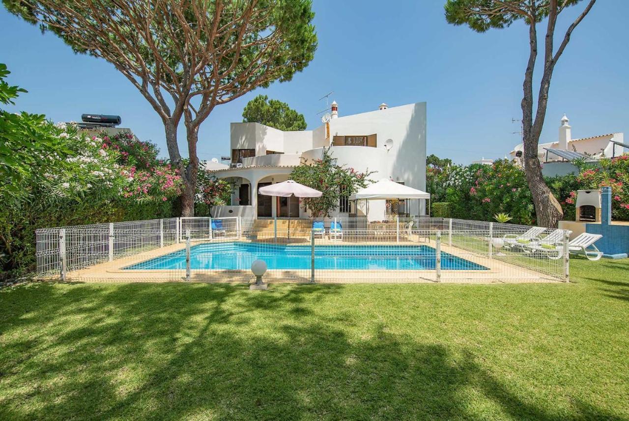 Villa Barrocas